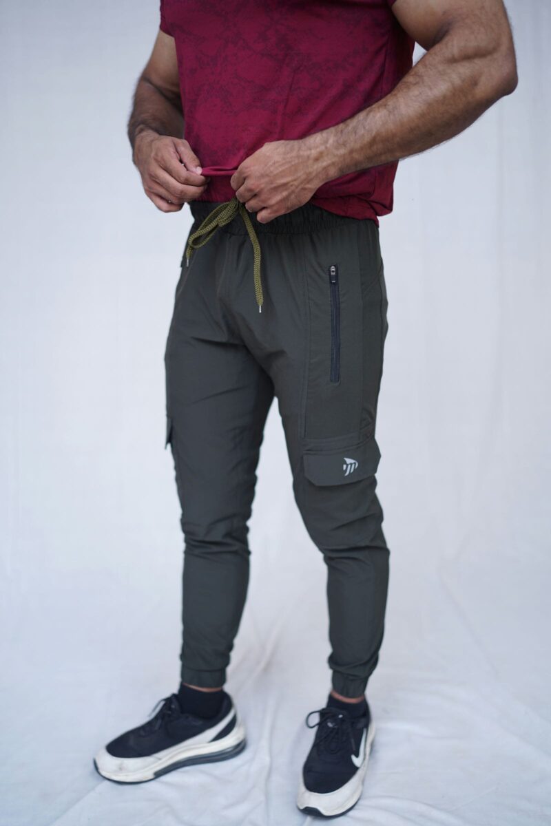 Muscle Thread Velocity Joggers